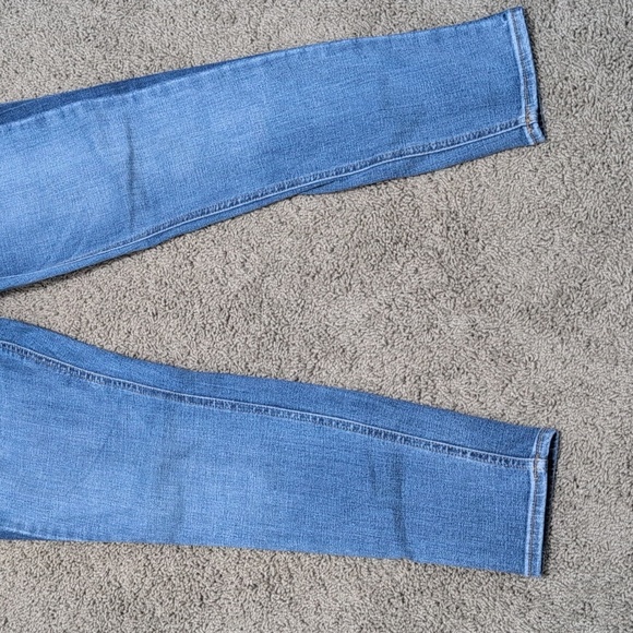 Old Navy Skinny Rockstar Jeans Light Medium Wash Side Stripe Women's 8P Petite - Picture 3 of 10